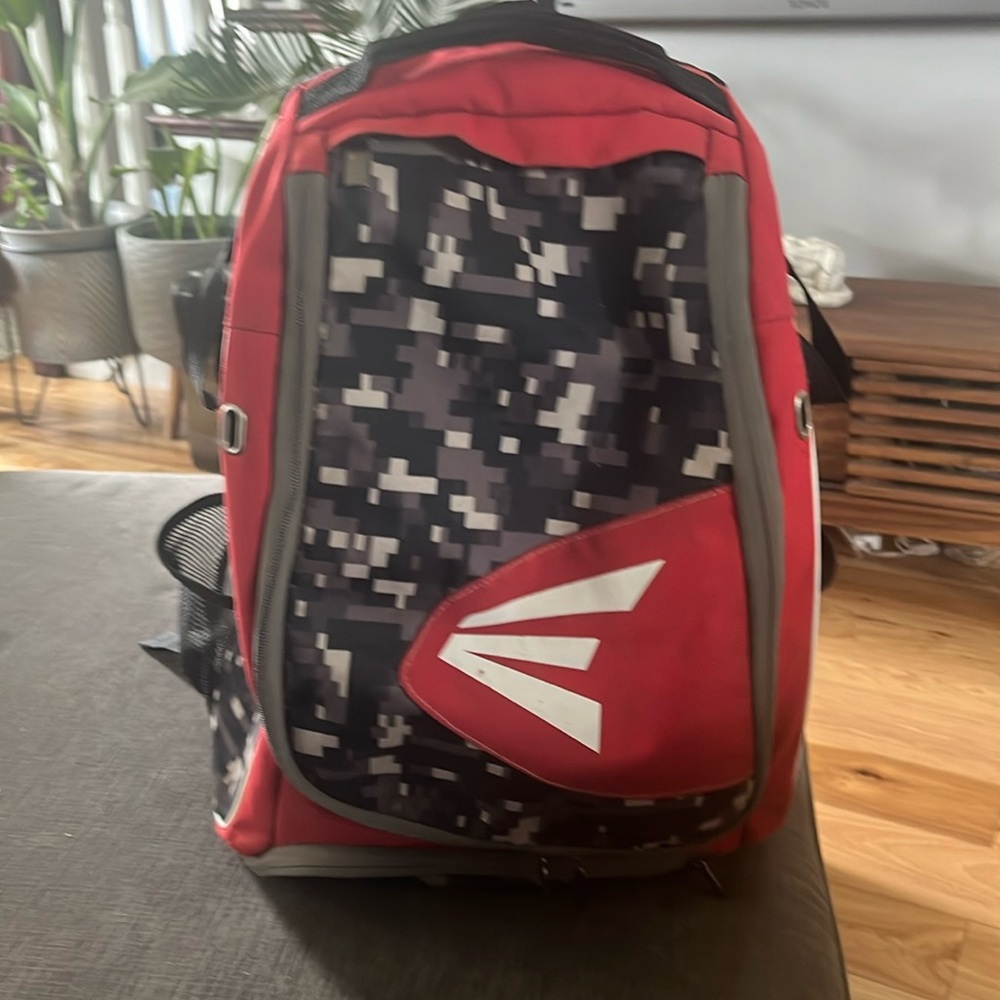 Easton baseball / softball backpack